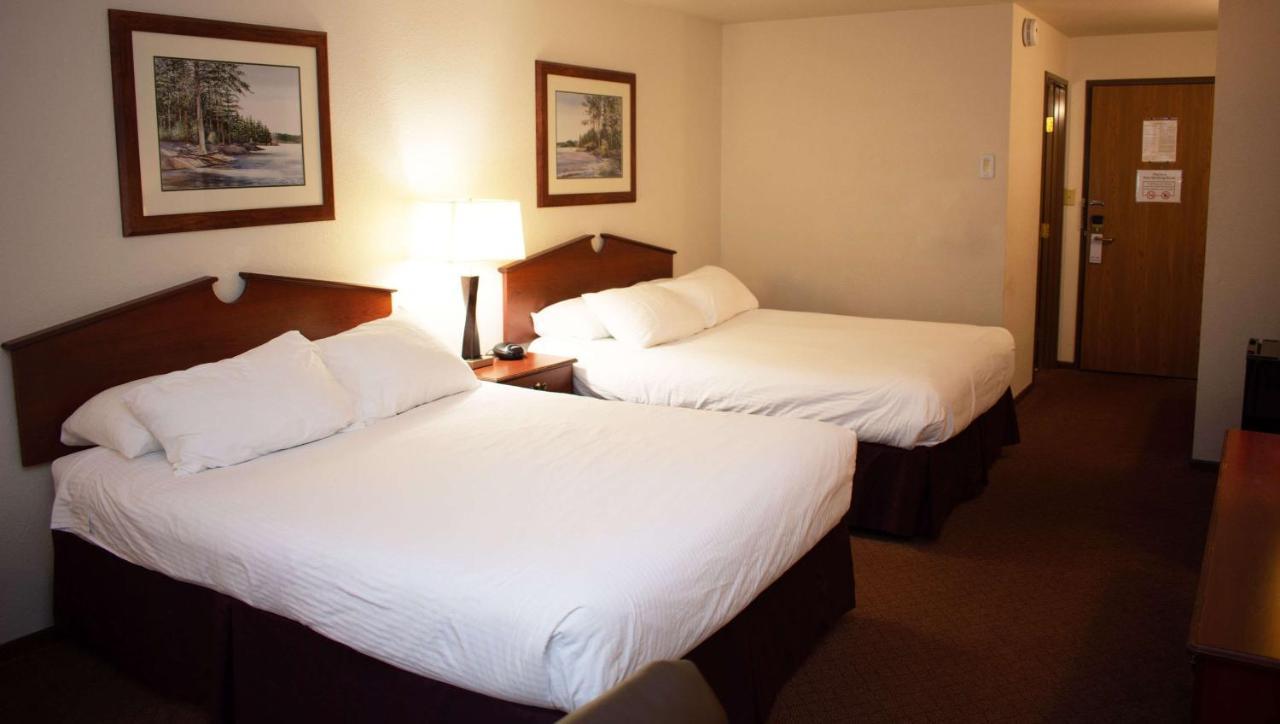 Magnuson Hotel Country Inn Ishpeming Екстер'єр фото