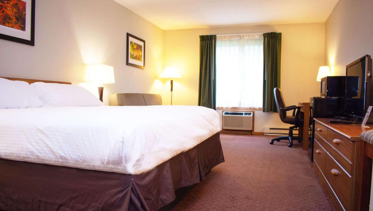 Magnuson Hotel Country Inn Ishpeming Екстер'єр фото