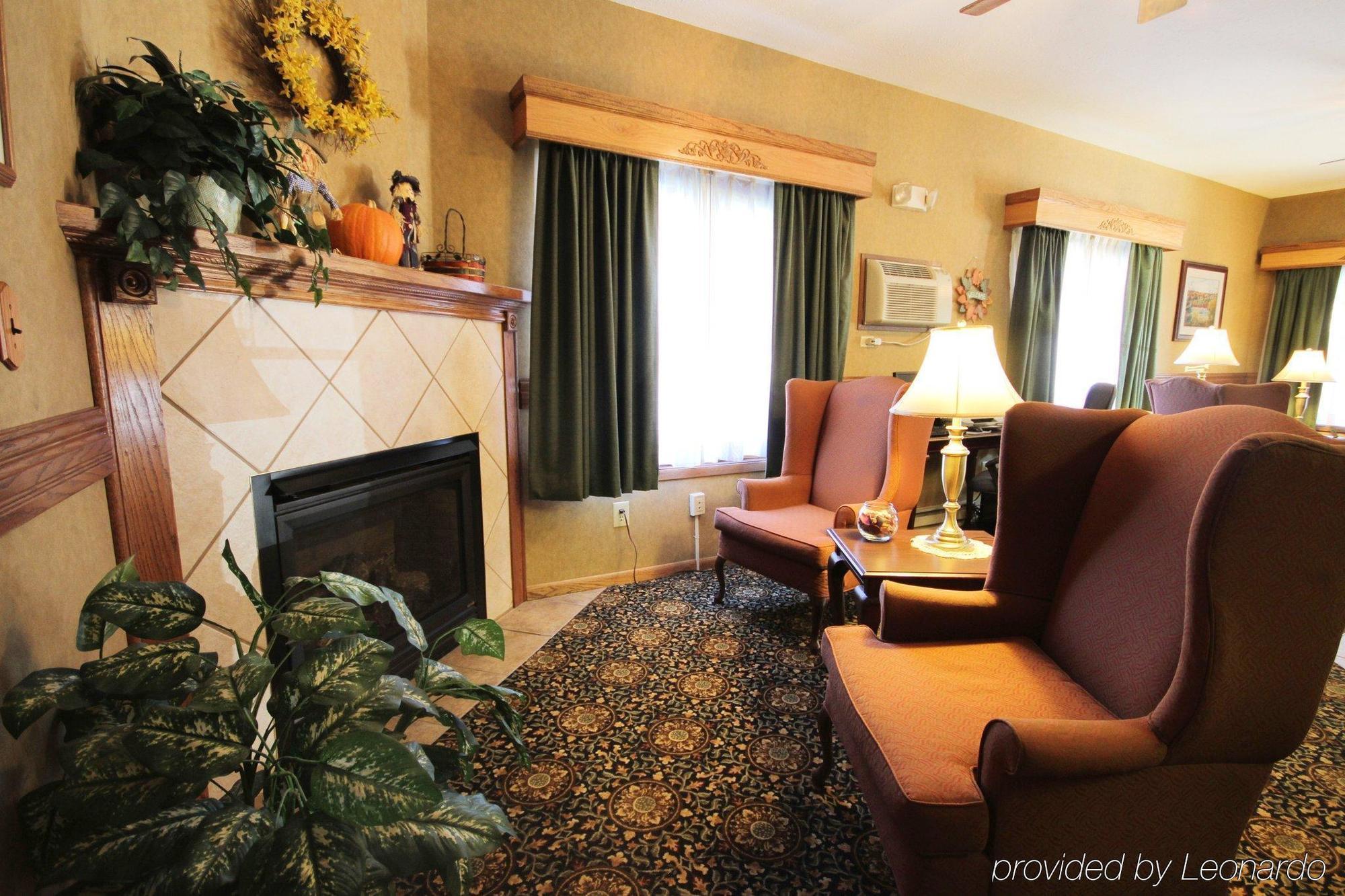 Magnuson Hotel Country Inn Ishpeming Номер фото